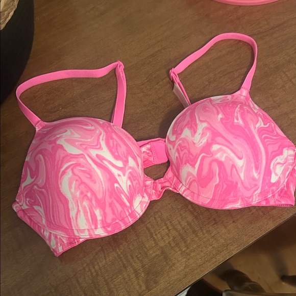 PINK Victoria's Secret Other - PINK Victoria's Secret Marble Swirl Bra in Pink and White